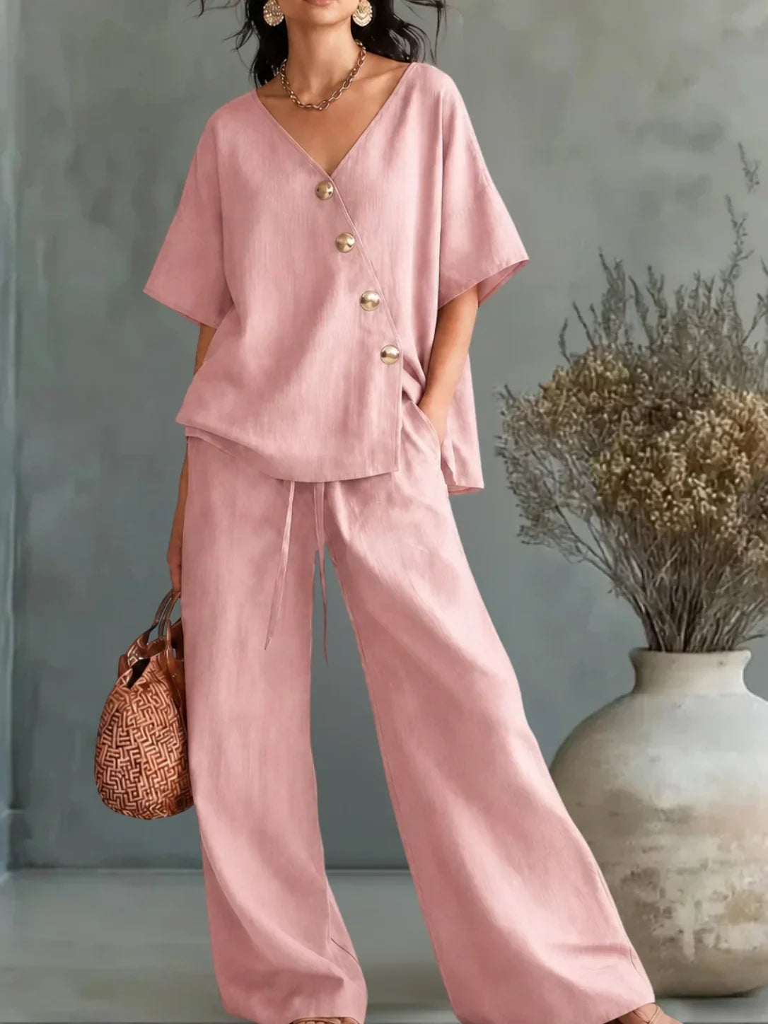 ✨ Greta | Completo con Scollo a V e Bottoni ✨
