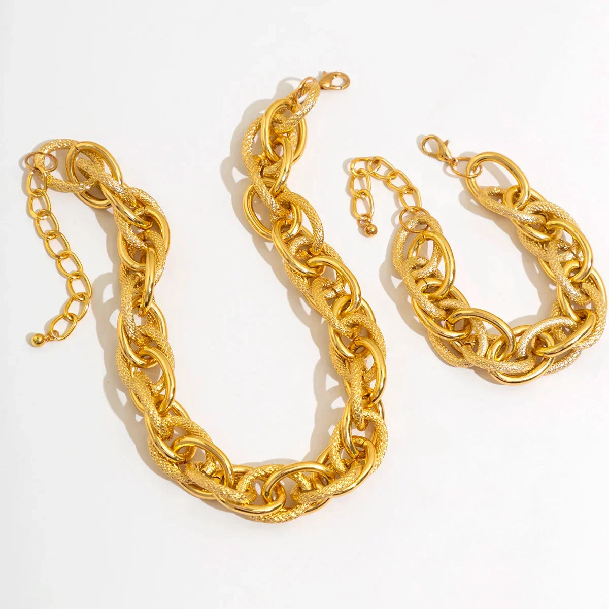 Set di Bracciale e Collana a Doppia Catena Intrecciata Bold Chunky