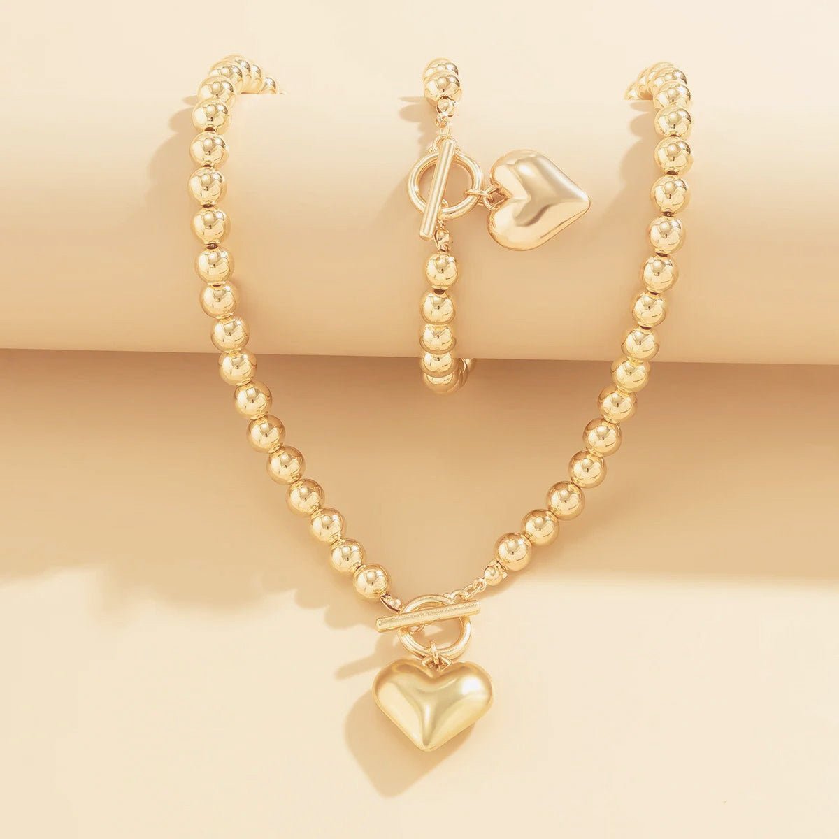 Set di bracciale e collana con pendente a cuore in perline da 2 pezzi