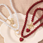 Set di bracciale e collana con pendente a cuore in perline da 2 pezzi